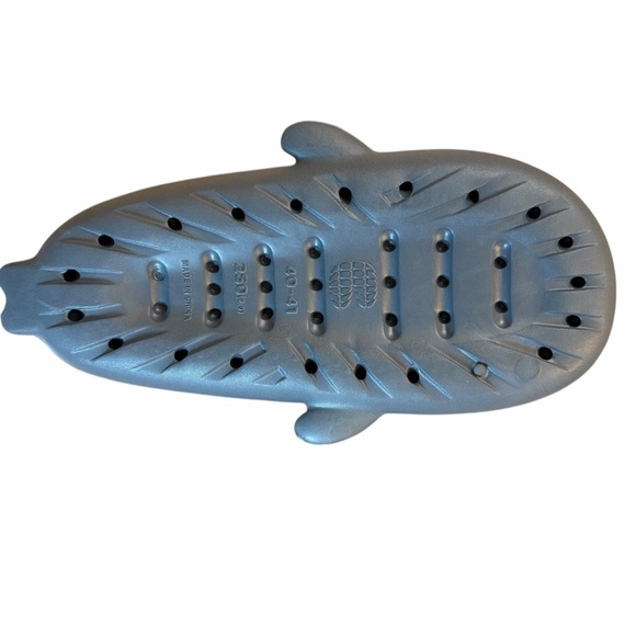 🦈 Shark Slides | Gray Cloud Cushion | EU 40-41 | 7.5 Mens | New in Bag - Picture 4 of 6